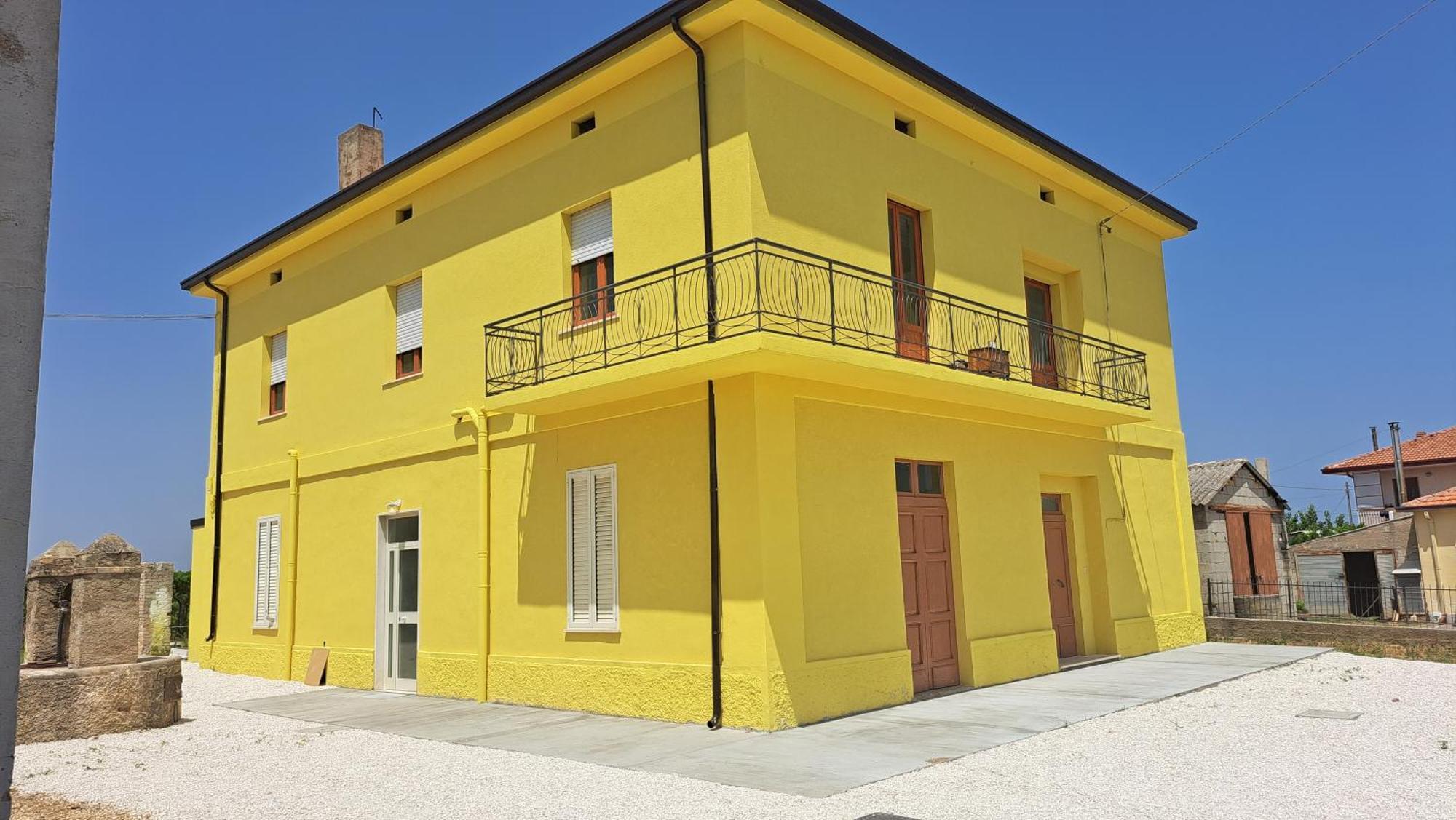 B & B Le Tre Rose Tollo 外观 照片